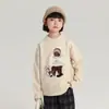 Suéter Infantil Pudding Haru 2025 Inverno Novo Estilo Suéter Bordado de Urso de Desenho Animado para Crianças Suéter Macio e Confortável