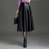 Nueva Falda de Poliuretano de Cintura Alta Adelgazante para Mujer Otoño 2026, Moderna, Elegante, Sencilla, Versátil, Falda de Línea A de Longitud Media, Tendencia
