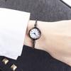 Relógio Pulseira Aberta Feminino Relógio Temperamento Decorativo Relógio Casual Nicho Quartzo