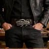 Cinturón de Cuero de Vaca de Primera Capa Estilo Gótico Vintage Hebilla Metálica de Calavera para Hombre, Cinturón de Cuero Genuino Oscuro con Diseño Único