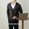 Cardigan de Tricô com Gola Lapela Masculino Novo Fino para Primavera e Outono Top Casual Peça Externa Camisa de Ar Condicionado Tricô com Botões