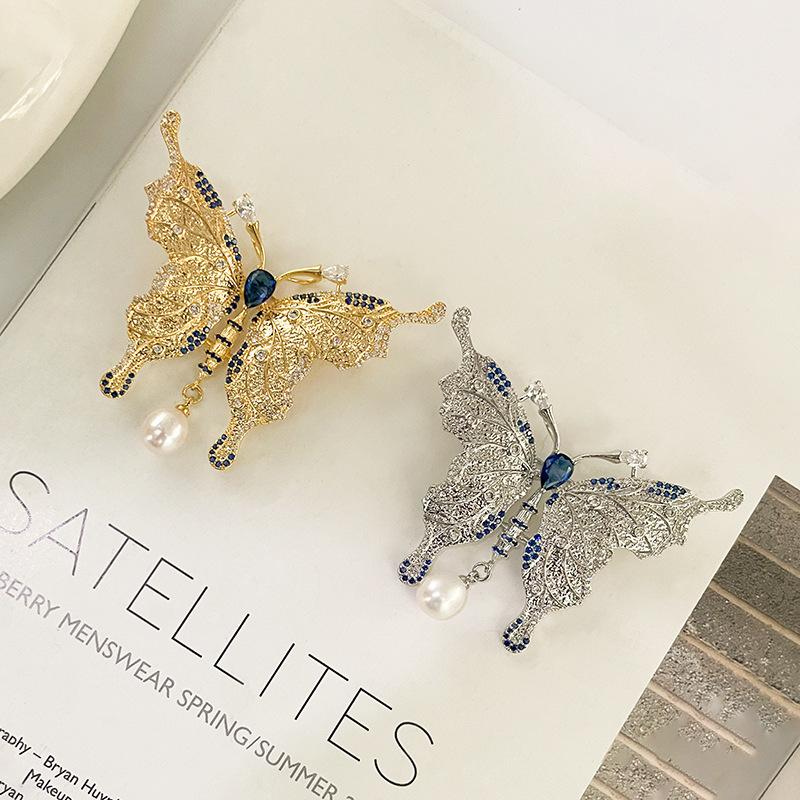 蝴蝶高档胸针女14k注金复古轻奢微镶锆石天然淡水珍珠气质胸花冬