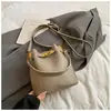 Bolso Pequeño Retro de Gama Alta para Mujer 2025 Nueva Moda Versátil Bolso Cruzado Exquisito Bolso de Hombro Único Bolso Cubo