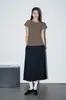 Camiseta Gris Oscuro de Manga Corta para Mujer ~ 2026 Nuevo Verano Elástica Ajustada Cuello Redondo Color Sólido Top