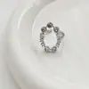 Anel Oval Vazado Exagerado para Mulheres, Fashionable de Luxo Leve, Anel Aberto Elegante e Requintado, Tendência de Anel para Dedo Indicador Estilo Ins Nicho