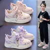 Tênis infantil, nova coleção outono 2026, versátil estilo coreano, desenho animado Gatinho, sapatos brancos casuais para crianças maiores