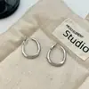 Pendientes de Aro Metálicos Ovalados Minimalistas para Mujer, Diseño Fresco y Sencillo Estilo Ins, Pendientes de Aro Únicos y Elegantes