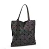 Bolso geométrico luminoso para mujer 2020 nuevo bolso de hombro portátil japonés 6*6 Venta Directa de Fábrica agente libre