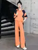 Sudadera con capucha gruesa de terciopelo para mujer Tallas grandes Otoño e Invierno Estilo Nuevo Pantalones deportivos casuales holgados que adelgazan Conjunto elegante y moderno