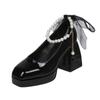 Sapatos de salto alto de tamanho grande para mulheres 2023 primavera e outono com correntes frisadas estilo fada salto grosso simples bico quadrado sapatos Mary Jane para mulheres