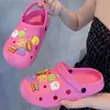 Nuevo modelo 2026 para mujer, zuecos de verano para exteriores con suela gruesa antideslizantes para la playa, sandalias de punta cerrada cómodas para parejas, sandalias para hombre