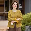 Nueva prenda exterior de otoño estilo chino para mamás, con elegante bordado, nueva colección 2026, adecuada para mujeres de mediana edad y mayores, un top sofisticado y tradicional de estilo chino para primavera y otoño