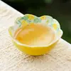 Taza de Té Kung Fu Pequeña Margarita Glaseado Amarillo Huevo Cerámica Flor Taza Juego de Té para el Hogar Taza de Maestro Color Bajo Esmalte Pintado a Mano Taza de Degustación