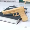 Pistola de brinquedo de madeira com cano longo, pistola de madeira movida por elástico, pistola de madeira retrô nostálgica dos anos 80 e 90, artesanato em madeira