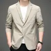 Novo Terno Casual de Primavera Masculino Estilo Coreano Slim-fit Cor Sólida Respirável Pequeno Terno Camada Única Estilo Ocidental Versátil Jaqueta Fina