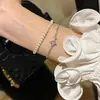 Pulseira de Zircônia Estrela de Quatro Pontas Ajustável para Mulheres, Design Versátil de Nicho, Luxo Leve, Empilhamento Personalizado, Joias de Alta Qualidade