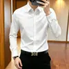 Camisa negra elegante de alta gama para hombre, manga larga, corte slim, alta elasticidad, resistente a las arrugas, casual, con buena caída, nuevo modelo de otoño