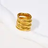 Anillo de Acero de Titanio Circular Exagerado Multicapa de Moda Lujo Ligero Estilo Europeo y Americano Joyería con Diseño Único Que No Se Desvanece Venta al por Mayor