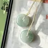 Jade Verde Natural de Tianshan Jade de Seda Dorada de Xinjiang Colgante de Princesa Colgante de Paz Joyería de Jade Accesorio Collar Transmisión en Vivo