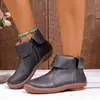 2026 Novos Sapatos Femininos de Comércio Exterior Bico Redondo Casuais Botas Femininas de Couro Amazon Tamanho Grande Cor Sólida Zíper Lateral Botas Martin Femininas