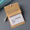 Etiqueta colgante con patrón de lichi de Milán Doble capa Papel especial Estilo Ins simple Marca de diseñador de ropa Fabricante de etiquetas colgantes Personalización