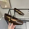 Sapatos de Couro Macio Quadrados Estilo Retro Francês Mary Jane Aumentadores de Altura para Mulheres 2026 com Fivela de Tira Única, Sapatos Pequenos de Couro para Mães