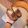 Zapatos Formales Retro para Bebé y Niño Mocasines sin Cordones Zapatos Infantiles Estilo Británico Mocasines de Conducir Infantiles de Ponerse Zapatos de Cuero para Niños