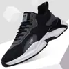 Novos Sapatos Masculinos de Primavera, Tênis Esportivos Respiráveis de Malha, Tênis Casuais Masculinos Modernos Versáteis com Solado Grosso, Tênis da Moda