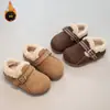 Zapatos de Algodón Cálido de Felpa para Niñas 2026 Nuevo Estilo Otoño/Invierno Estilo Británico Retro Infantil Zapatos Birkenstock Zapatos Peludos para Niños Pequeños