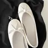 Temporada do Primeiro Encontro~ Sapatilhas Ballet Bico Redondo com Laço Francês para Mulheres, Sapatos Planos Mary Jane Elegantes Slip-On