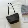 Bolso tipo cesta de tela de nailon 2026 nuevo modelo de verano bolso de mano simple y ligero gran capacidad bolso de hombro tote para el trabajo