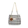 Bolso Tote de Gran Capacidad Moda Estilo Coreano para Viajes Diarios para Mujeres 2025 Nuevo Versátil Bolso de Hombro/Axila