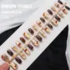 Unhas Postiças Curtas Usáveis com Acabamento de Luxo, Color-Blocking Preto Moderno, Decoração 3D de Gatinho, Estilo Fofo Doce e Moderno, Unhas Postiças Pré-Fabricadas