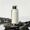 Taza térmica nueva de gran capacidad para mujer, taza con pajilla elegante, taza de agua portátil para hombres y mujeres, taza de agua fría para deportes, fábrica al por mayor