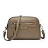Bolsa Pequena Versátil para Mulheres 2025 Nova Bolsa Transversal Simples Couro Macio Moderno Bolsa para Celular Bolsa Casual para Mãe de Meia-Idade Tendência