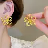 Brincos de Moda Doces e Frescos para Mulheres, Luxo Leve com Sensação de Alta Qualidade, Brincos Versáteis com Design Único, Brincos de Tarraxa de Nicho Atacado