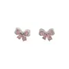 Pendientes de Botón de Cobre con Lazo de Circonita Rosa Completamente Incrustados de Diamantes Super Brillantes para Mujer, Púa de Plata, Delicados y Dulces, Lujo Ligero, Pendientes Versátiles de Moda de Gama Alta