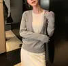 Suéter de malha slim fit de lã com gola U grande, estilo falso duas peças, da Maven Lin, para mulheres, com caimento solto para primavera e outono