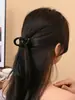 Pinza para el cabello de PC estilo coreano, simple y de alta gama, para mujeres. Accesorio básico versátil de lazo de mariposa para recogidos en la parte posterior de la cabeza.