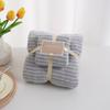 Conjunto de Toalha de Veludo Coral e Toalha de Banho, Espessas, Absorventes, Presente, Uso Doméstico, para Banho e Limpar o Rosto, Não Soltam Pelos, Macias, Absorventes, Secagem Rápida