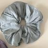Scrunchie de Color Sólido para Mujer con un Acabado de Alta Gama, Liga para el Cabello Grande Estilo Francés, Versátil Sujetador de Cola de Caballo de Tela con un Diseño Floral