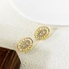 Pendientes Europeos y Americanos Huecos con Microincrustaciones de Circonita Nariz de Cerdo Joyería para Orejas de Lujo Ligero Gama Alta Exquisitos Chapado en Cobre Oro Verdadero 18K para Mujeres