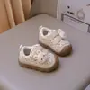 Zapatos Andadores para Bebé Niña 2026 Otoño Nuevo Dibujos Animados Puntos Conejito Zapatos Casuales Lindos Ligeros Antideslizantes a Prueba de Golpes