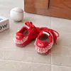 Estilo Coreano Niñas Nuevas Llegadas Primavera/Otoño 2026 Niñas Encaje Lazo Zapatos de Entrenamiento Alemanes Infantiles Elegantes Estilo Princesa Zapatos Deportivos