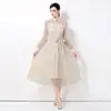 Fotos Reais de Roupas Femininas para Exportação - Vestido Vintage Bordado Vazado com Amarração - Manga Lanterna de Nicho Europeu, Americano e Australiano