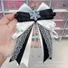 Colgante de Lazo en Forma de Abanico Estilo Ins con Accesorios de Copo de Nieve y Perla, Decoración Versátil Hecha a Mano para Llavero de Mochila DIY