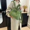 Mochila Casual Nova Personalizada pelo Fabricante, Bolsa Nuvem Fashion, Bolsa de Nylon Fofa Preenchida com Algodão, Bolsa de Ombro com Cordão para Mulheres