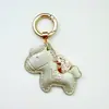Hazte Rico Inmediatamente, Pareja de Dibujos Animados de Cuero, Exquisitos Accesorios de Colgante Pequeño, Cadena de Bolso de Gama Alta, Llavero Creativo para Coche