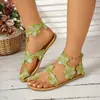 Sandalias de Verano 2026 Transfronterizas Europeas y Americanas de Talla Grande con Punta Plana y Anillo en el Dedo para Mujer con Decoración Floral Talla 43 Chanclas de Playa