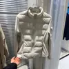 Jaqueta de Penas de Pato Branco 90% Feminina 2026 Outono/Inverno Nova Roupa de Yoga Casual Esportes ao Ar Livre Jaqueta Emagrecedora Feminina